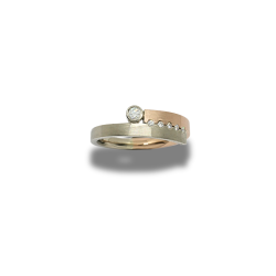 Ring mit Brillant