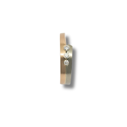 Ring mit Brillant