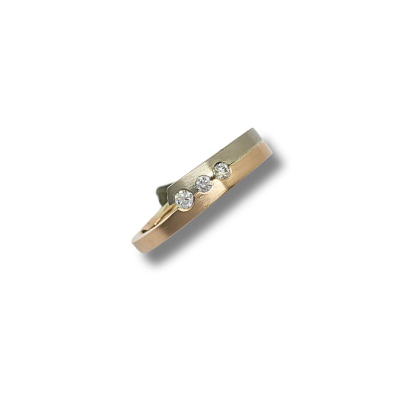 Ring mit Brillant